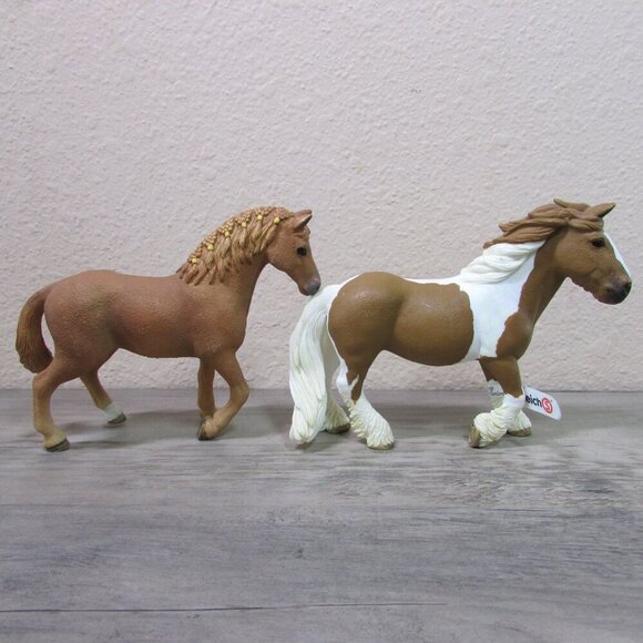 Schleich Farm World Horse Educational Toy Figures 13773 13852 - Picture 1 of 7